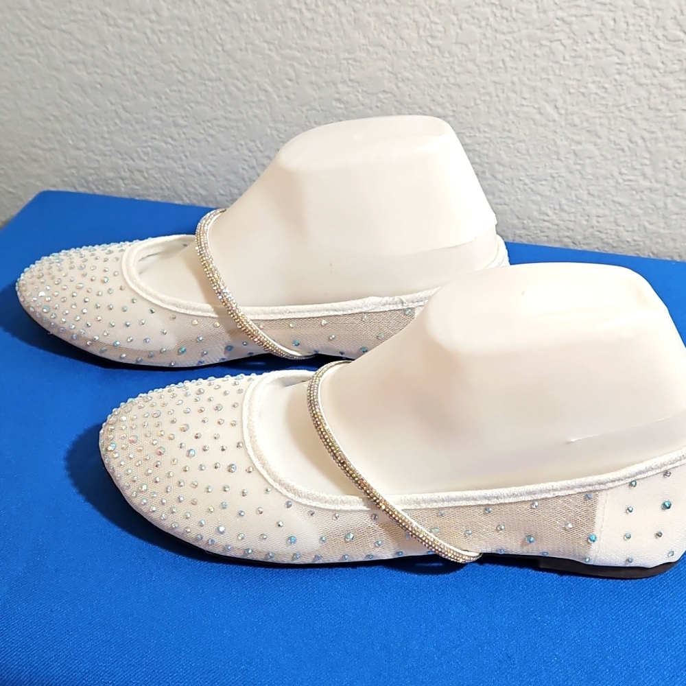 Magic White Rhinestone Shoes - Picture 5 of 6